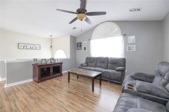 $2,300 | 2907 Gatewood Drive, Phenix City, AL 36870