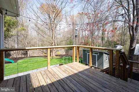 $1,100,000 | 8907 Camden Street, Alexandria, VA 22308