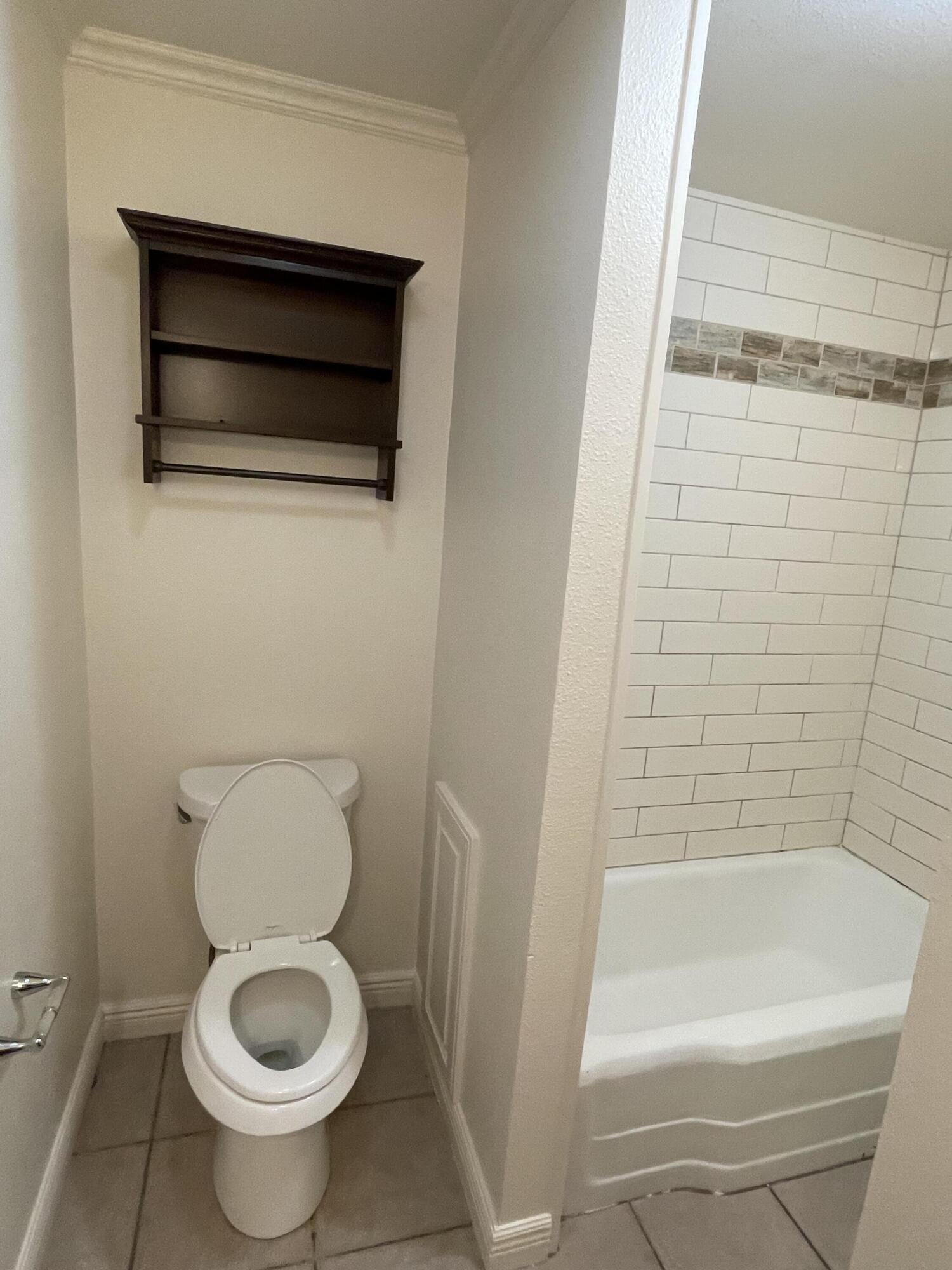 4802 39th Street Lubbock, TX 79414 - Photo 12 of 19 Master Bath 3