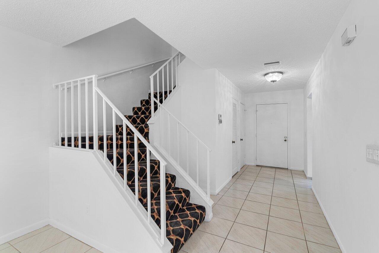 21648 Cypress Road, Unit 13E Boca Raton, FL 33433 - Photo 14 of 57 015-21648CypressRoad-13E-BocaRaton-FL-33