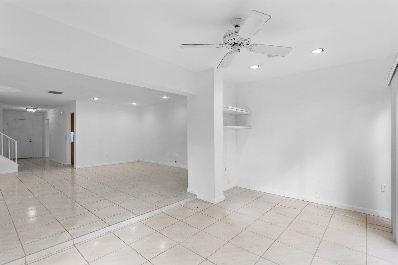 21648 Cypress Road, Unit 13E Boca Raton, FL 33433 - Photo 17 of 57 011-21648CypressRoad-13E-BocaRaton-FL-33