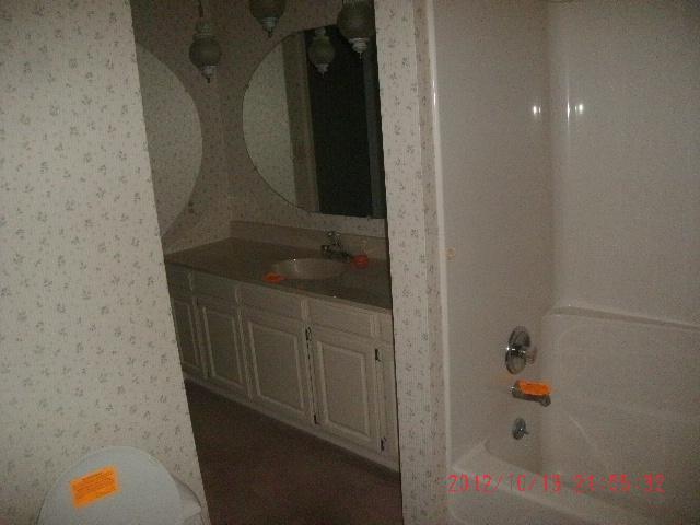 1867 Lakeshore Road Manistee, MI 49660 - Photo 8 of 13 Additional Photo