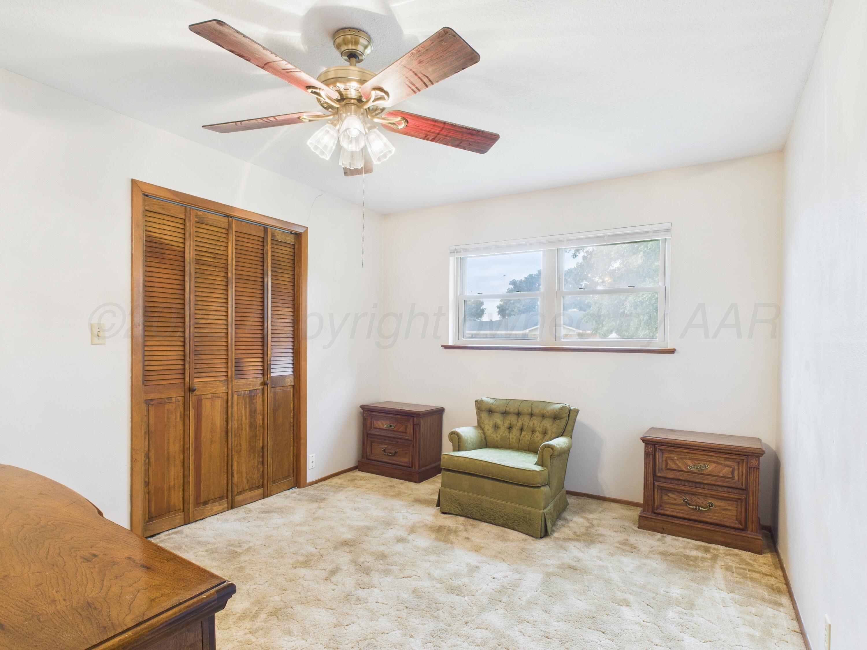 329 Coronado Street Fritch, TX 79036 - Photo 12 of 37 CAM05386G0-PR0018-STILL026