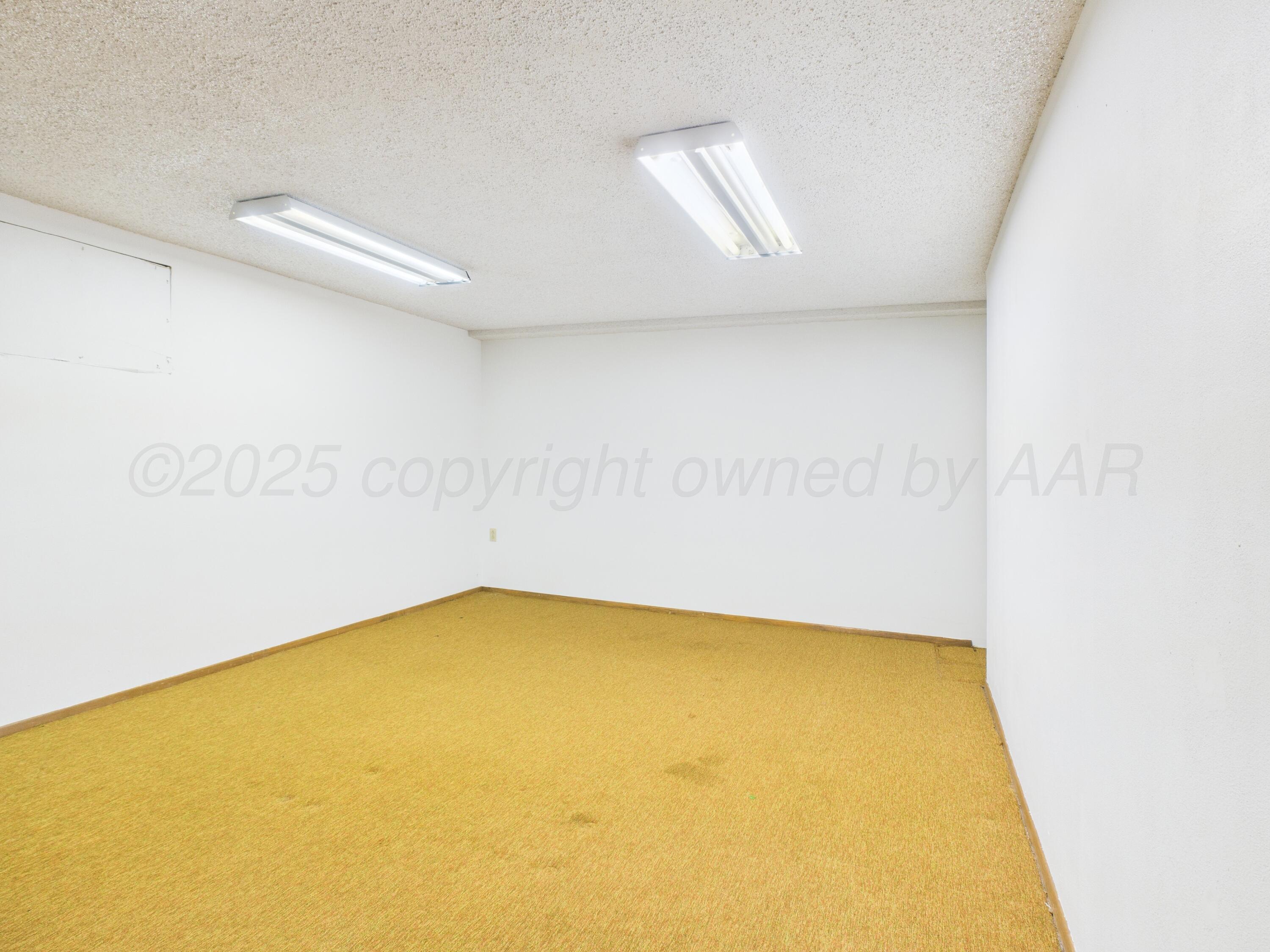 329 Coronado Street Fritch, TX 79036 - Photo 14 of 37 CAM05386G0-PR0018-STILL024