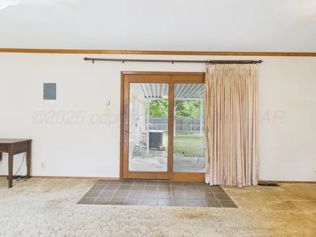 $245,000 | 329 Coronado Street, Fritch, TX 79036