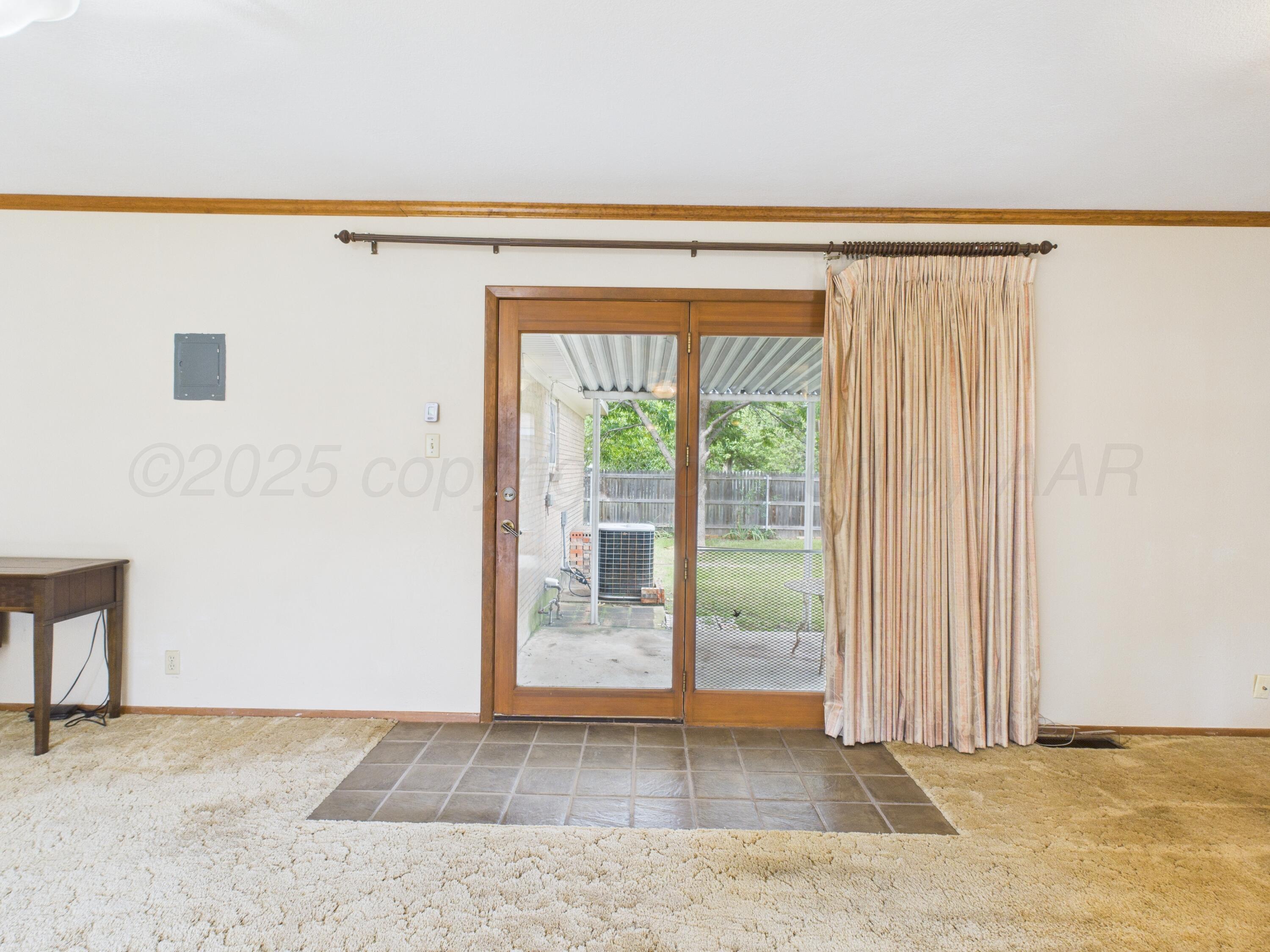 329 Coronado Street Fritch, TX 79036 - Photo 17 of 37 CAM05386G0-PR0018-STILL021