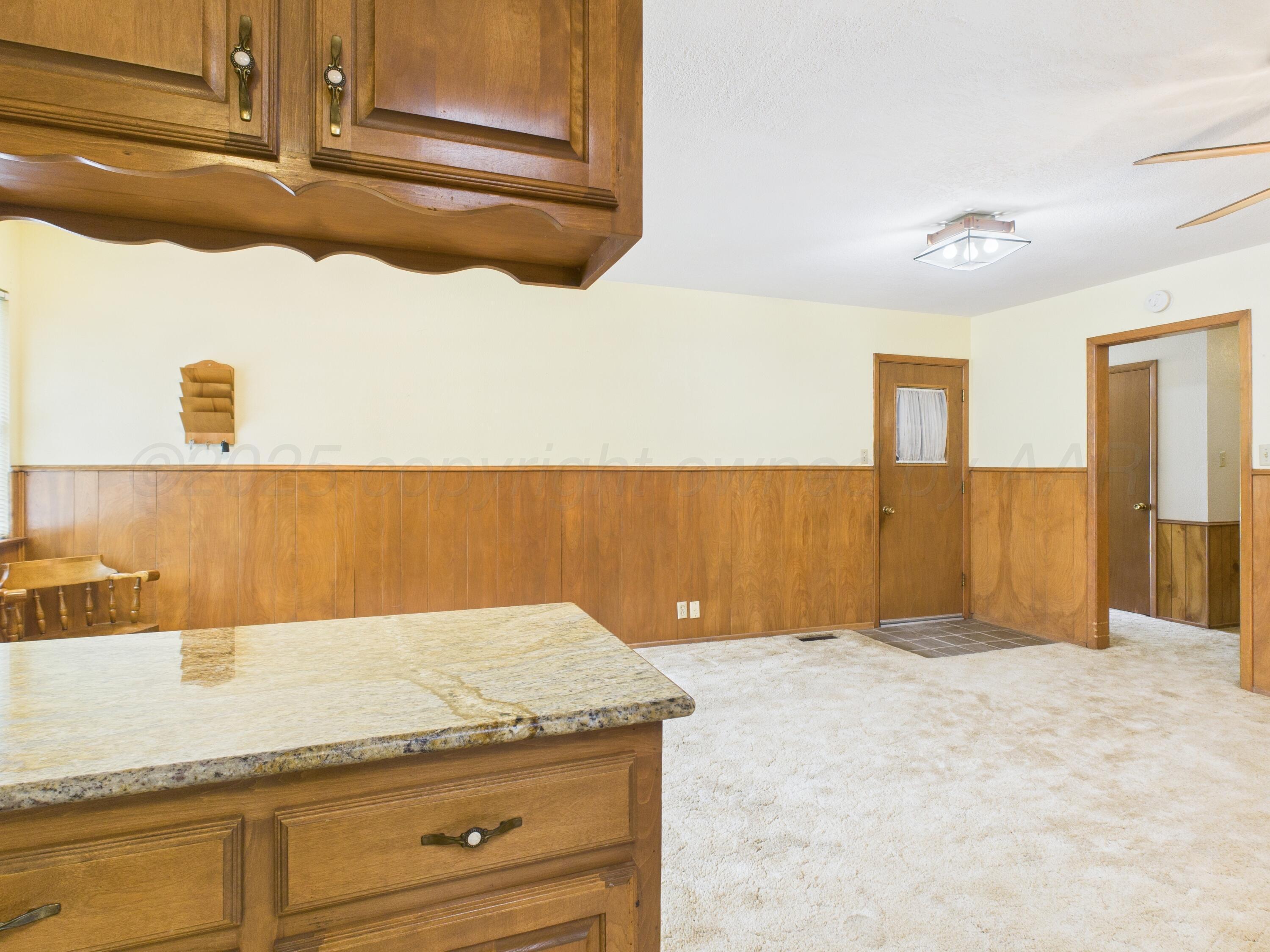 329 Coronado Street Fritch, TX 79036 - Photo 21 of 37 CAM05386G0-PR0018-STILL017