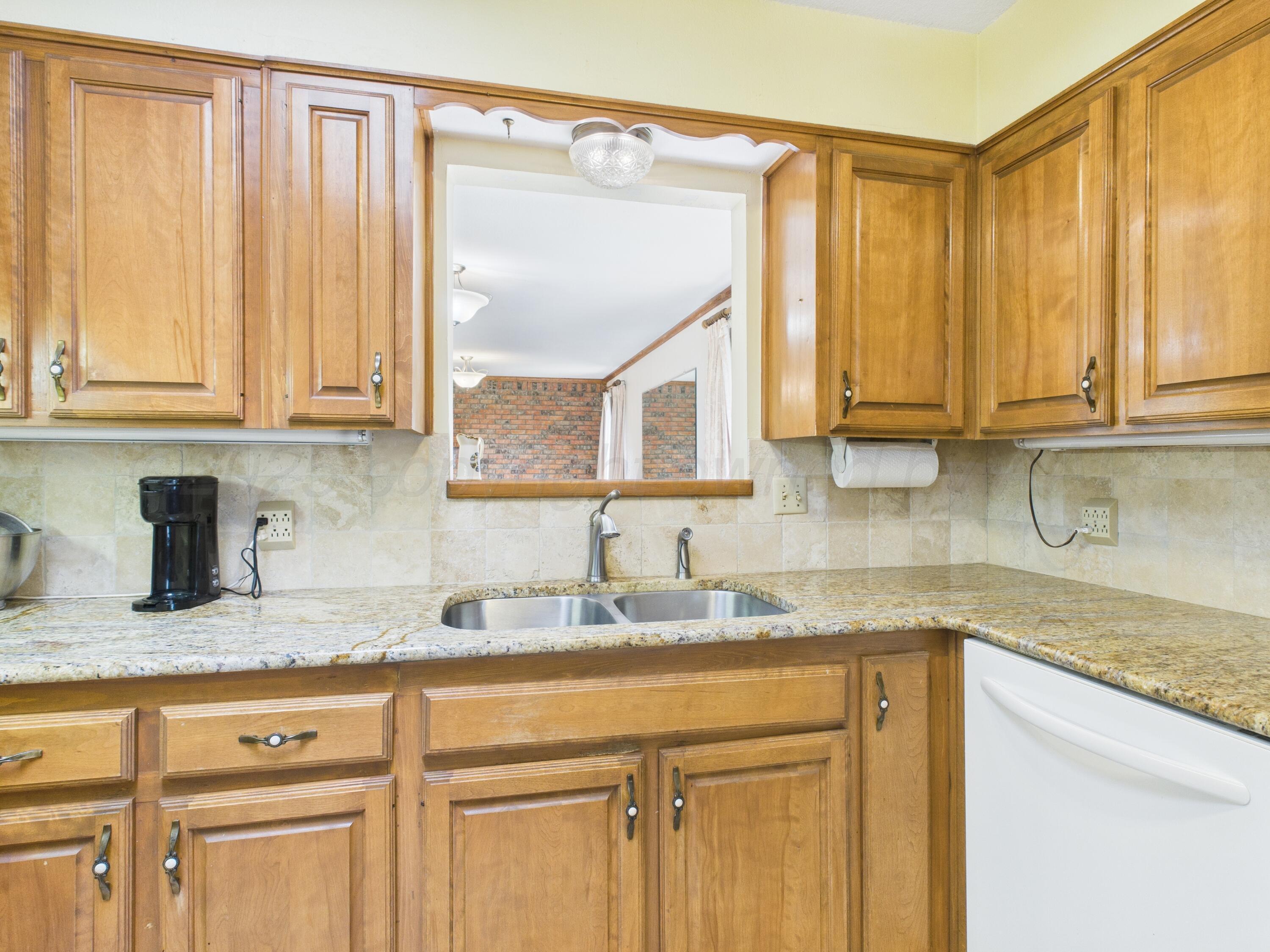 329 Coronado Street Fritch, TX 79036 - Photo 23 of 37 CAM05386G0-PR0018-STILL015