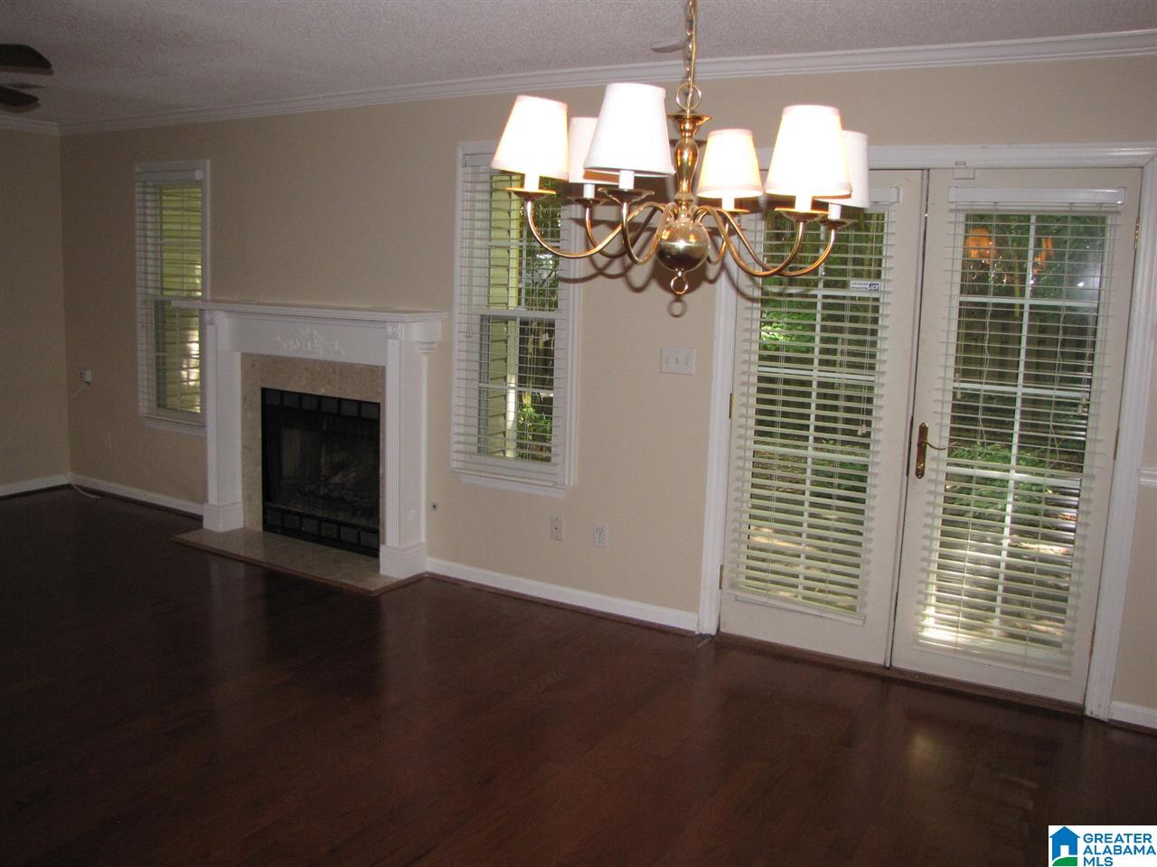 483 Raleigh Avenue Homewood, AL 35209 - Photo 3 of 20