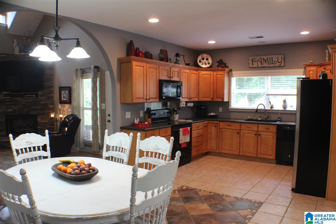 100 Ridgeway Lane Helena, AL 35080 - Photo 7 of 24