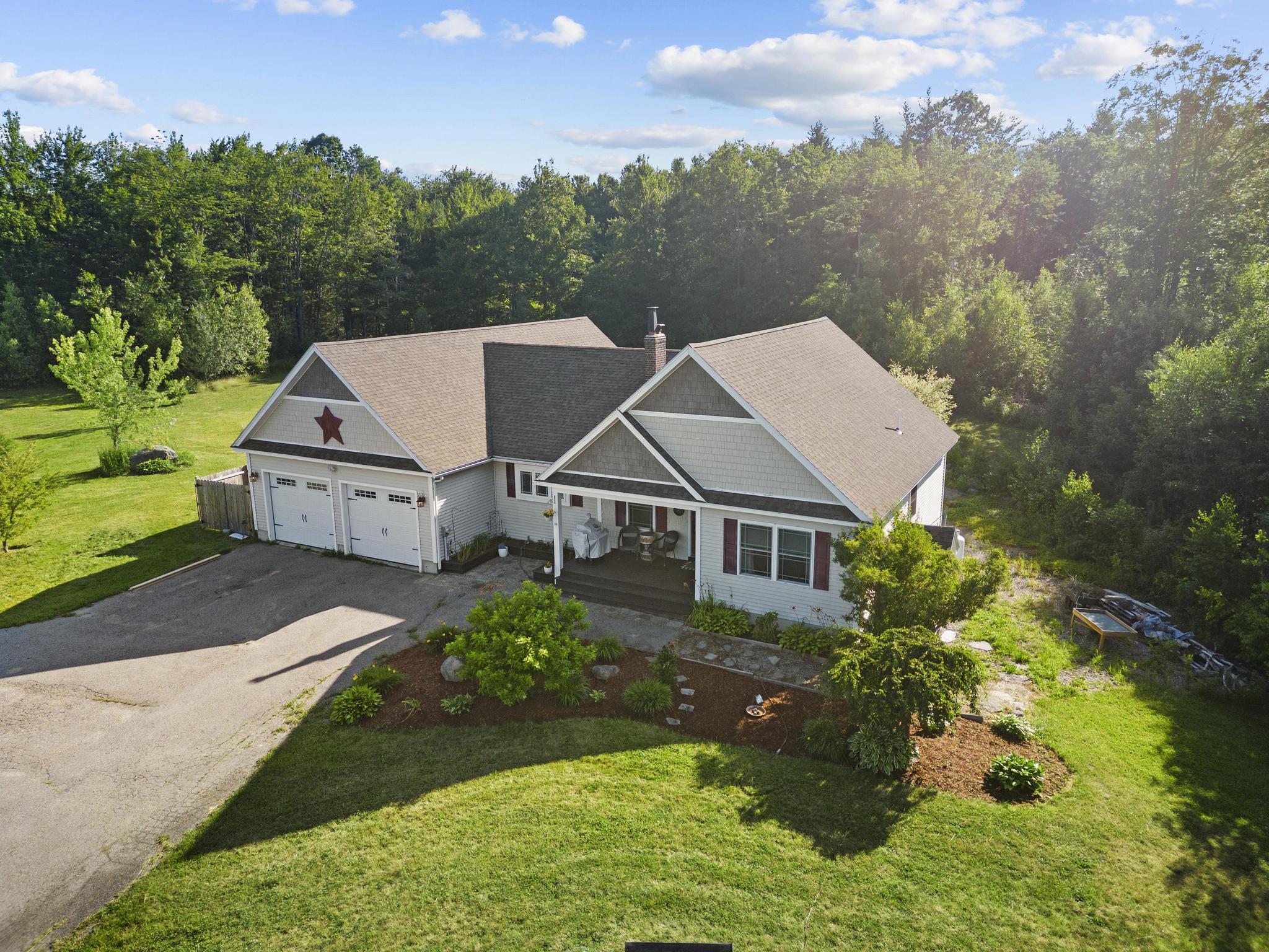 29 Fox Ridge Run Street Sanford, ME 04073 - Photo 1 of 35 1 fox