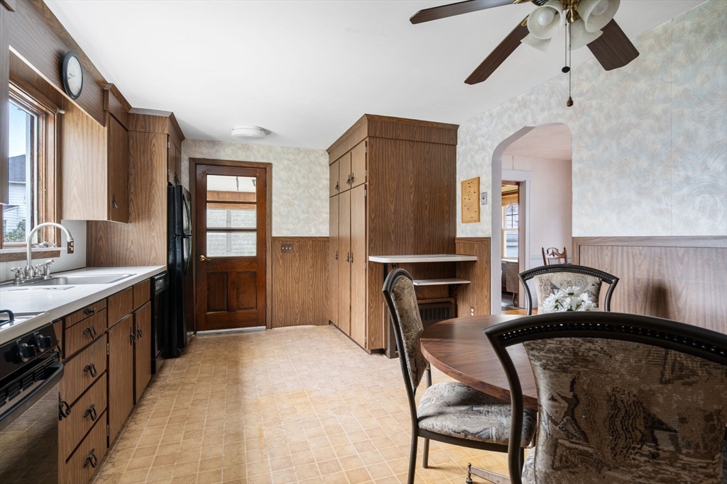 59 Pontiac Road Quincy, MA 02169 - Photo 15 of 42 Gallery Image 15