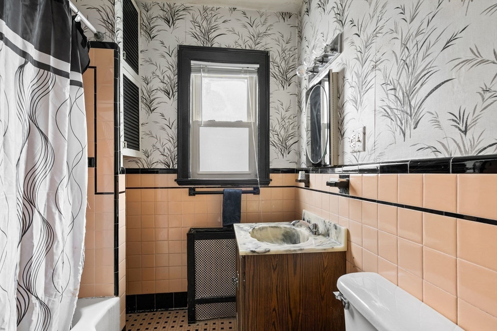 59 Pontiac Road Quincy, MA 02169 - Photo 19 of 42 Gallery Image 19