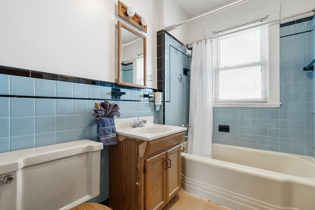 59 Pontiac Road Quincy, MA 02169 - Photo 28 of 42 Gallery Image 28