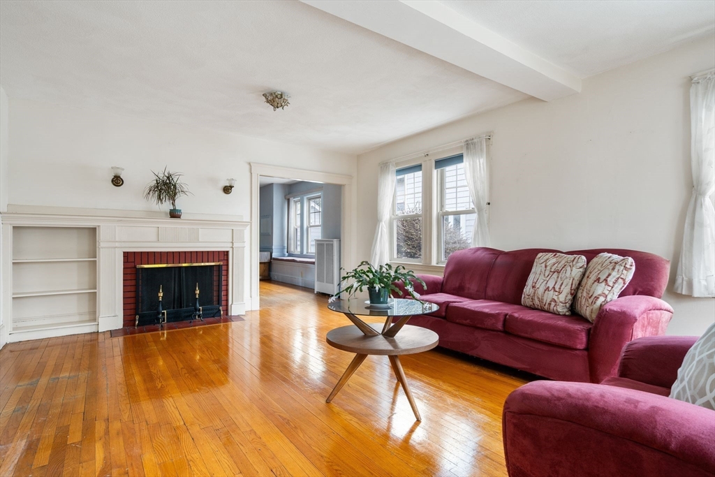 59 Pontiac Road Quincy, MA 02169 - Photo 8 of 42 Gallery Image 8