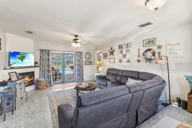 $425,000 | 206 Maryland Avenue, St. Cloud, FL 34769