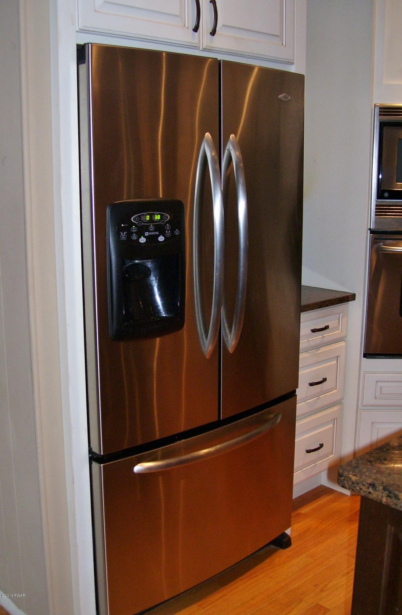 261 Oak Hill Road Hawley, PA 18428 - Photo 10 of 92 Kitchen
