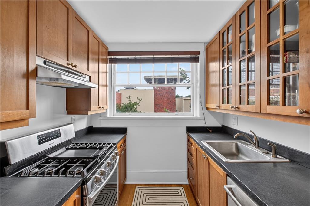 266 11th Street Northeast, Unit 205 Atlanta, GA 30309 - Photo 9 of 24