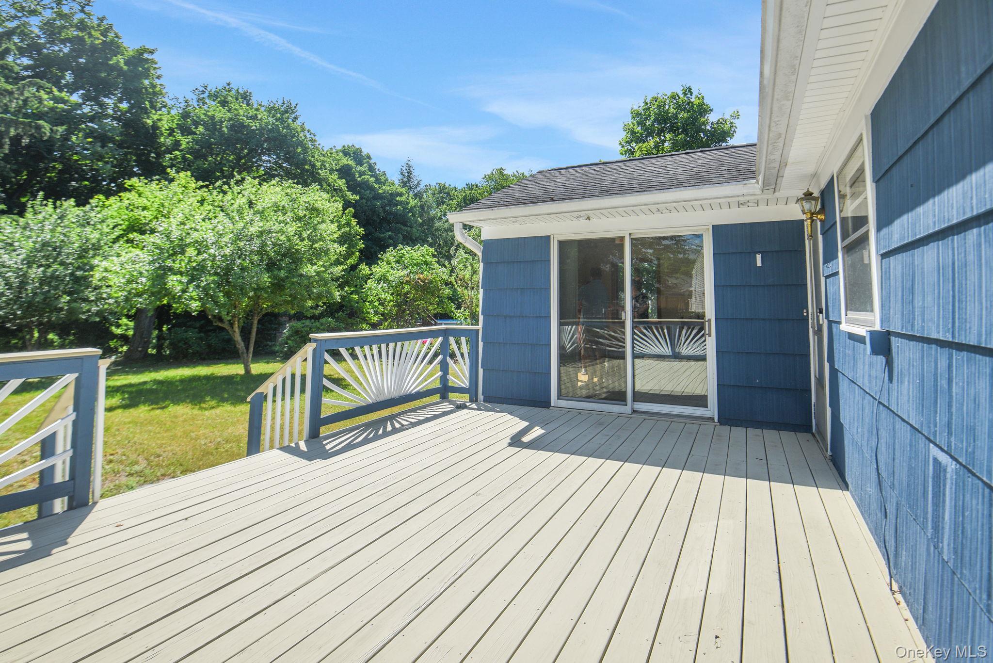 22 Greenvale Farms Road Poughkeepsie, NY 12603 - Photo 35 of 37