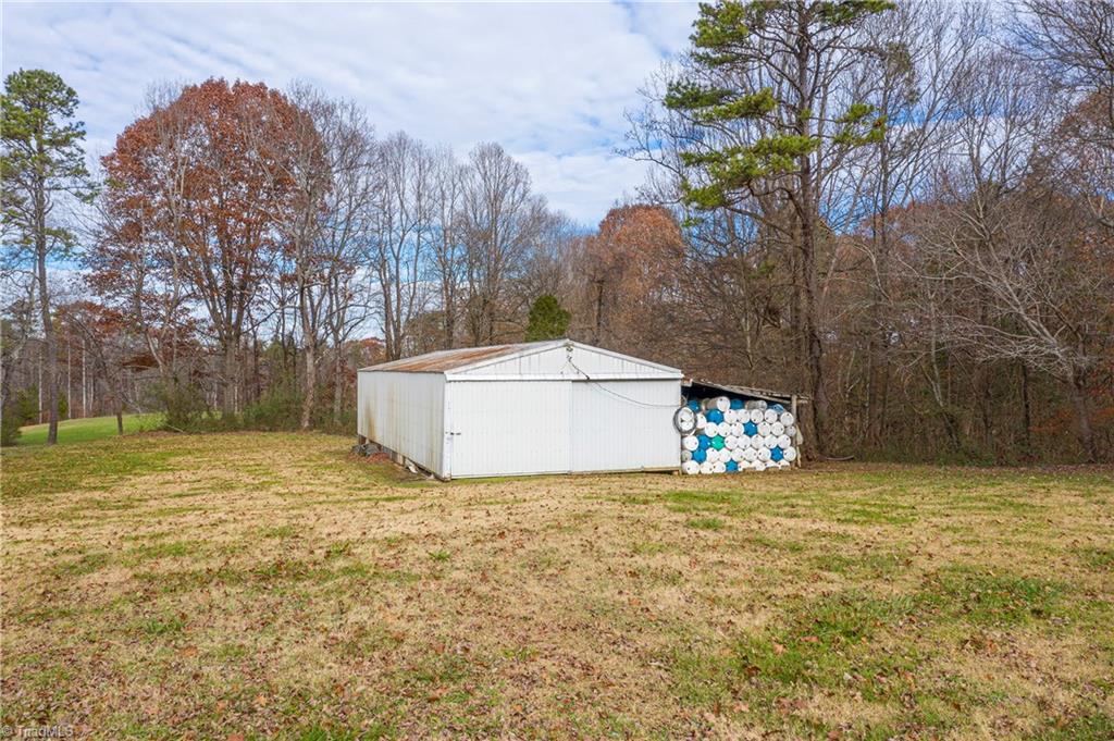 790 Community Road Lexington, NC 27295 - Photo 6 of 19 Gallery Image 6