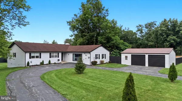 $589,900 | 87 Fieldstone Drive, Bunker Hill, WV 25413