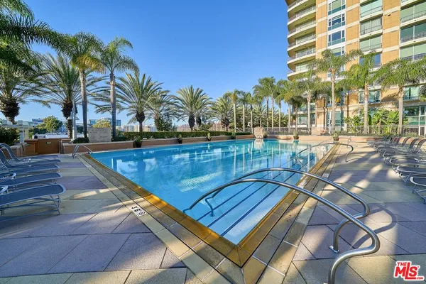 $888,888 | 5072 Scholarship, Unit 505D, Irvine, CA 92612