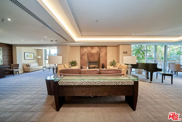 $888,888 | 5072 Scholarship, Unit 505D, Irvine, CA 92612