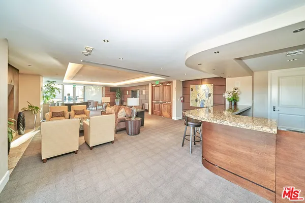 $888,888 | 5072 Scholarship, Unit 505D, Irvine, CA 92612