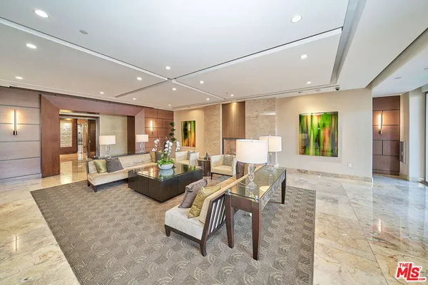 $888,888 | 5072 Scholarship, Unit 505D, Irvine, CA 92612