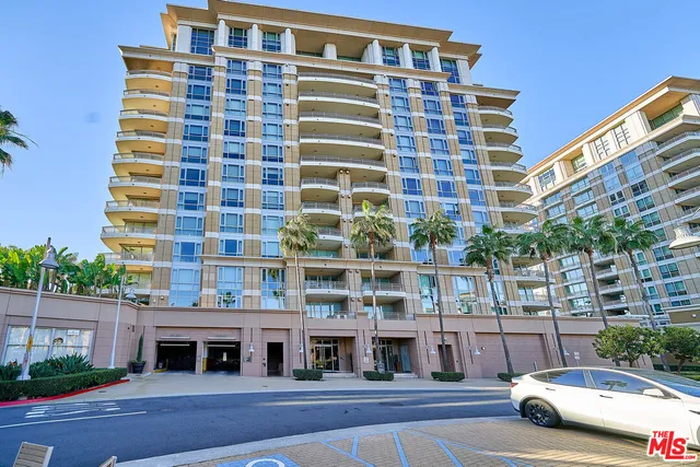 $888,888 | 5072 Scholarship, Unit 505D, Irvine, CA 92612