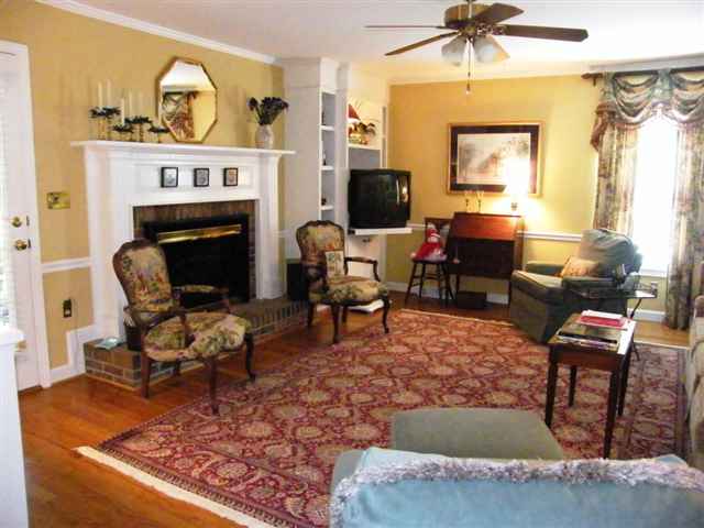 301 South Wingfield Road Greer, SC 29650 - Photo 10 of 17 Gallery Image 10