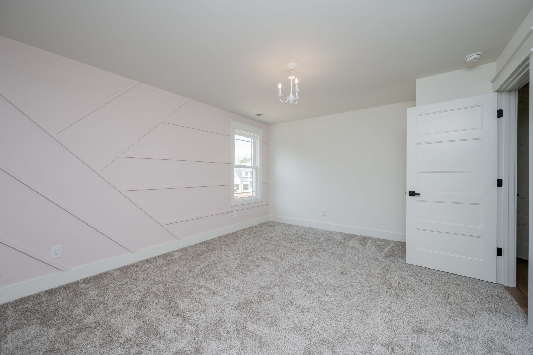 4 Holly Grove Road Lascassas, TN 37085 - Photo 27 of 37 an empty room with windows and closet