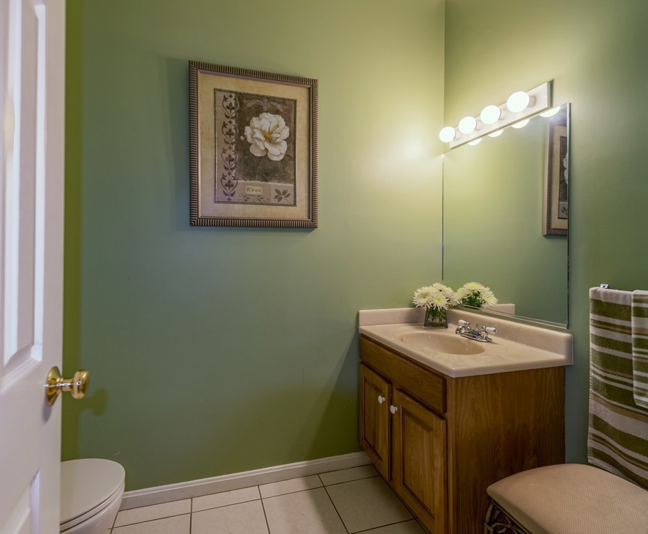 6 Pinewood Road Amesbury, MA 01913 - Photo 8 of 30 Gallery Image 8