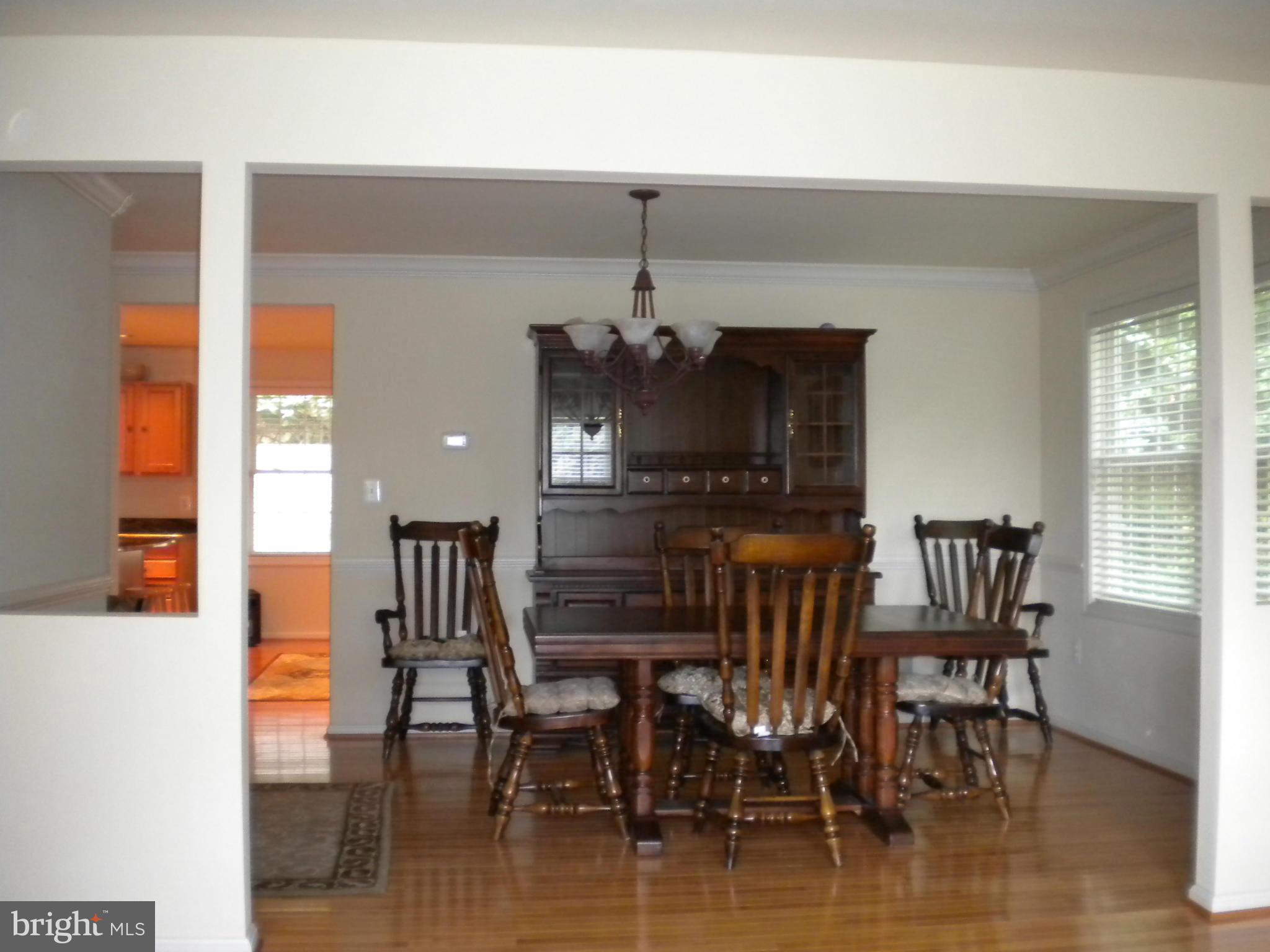 2813 Northwind Road Baltimore, MD 21234 - Photo 5 of 21 Spacious room for entertaining. Wood floors.