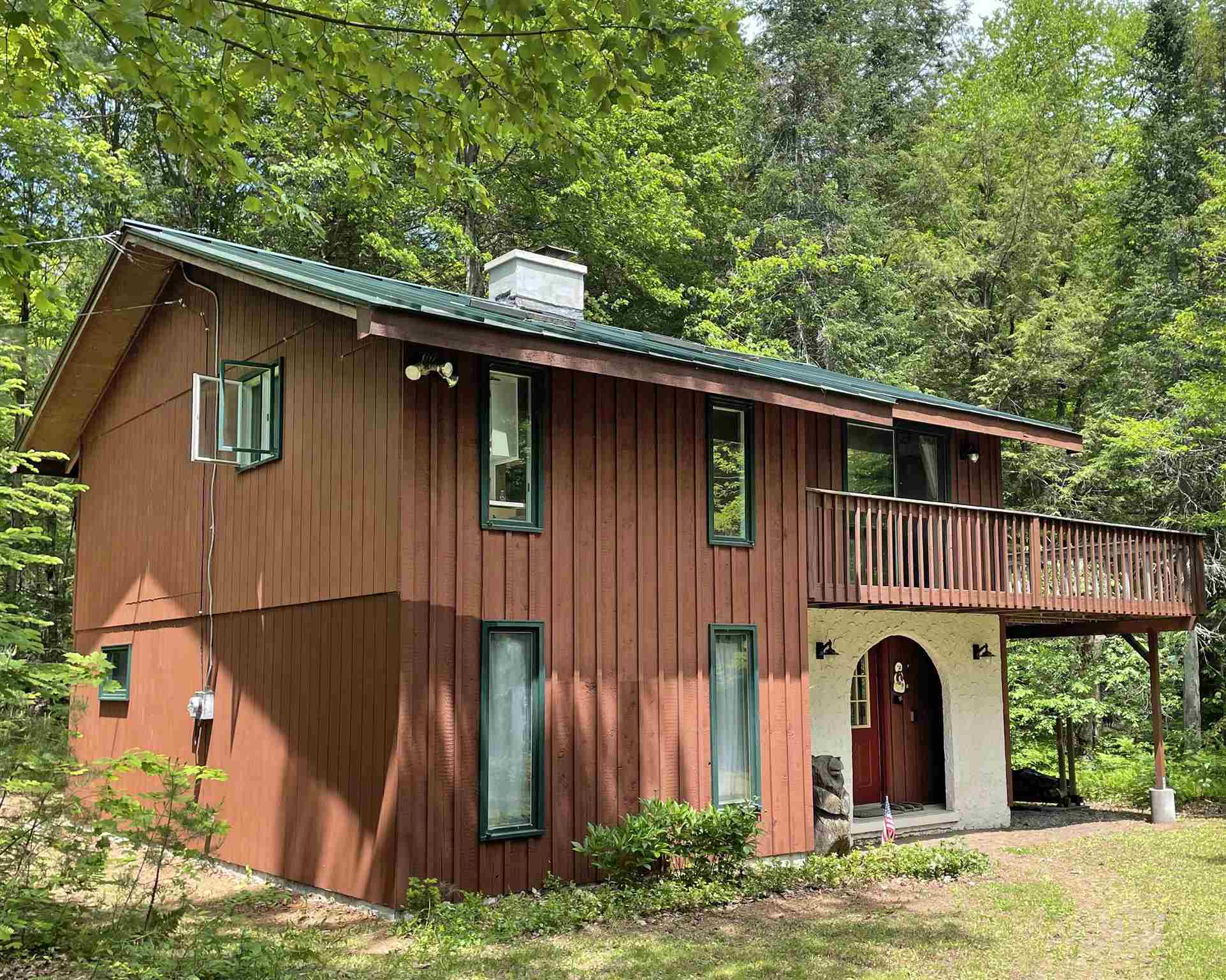 227 Old Sawmill Road Londonderry, VT 05148 - Photo 1 of 39 Gallery Image 1