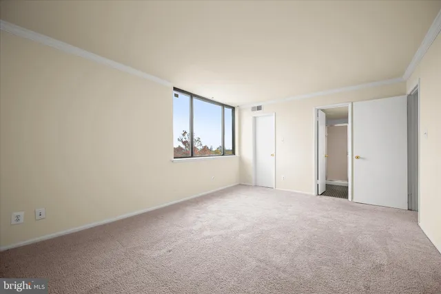 $217,750 | 4 Monroe Street, Unit 4810, Rockville, MD 20850