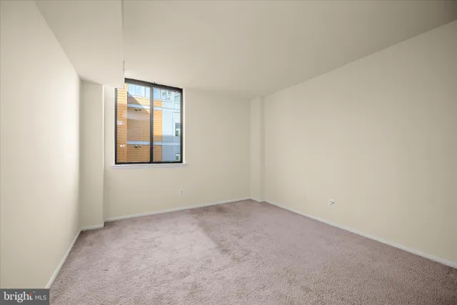 $217,750 | 4 Monroe Street, Unit 4810, Rockville, MD 20850