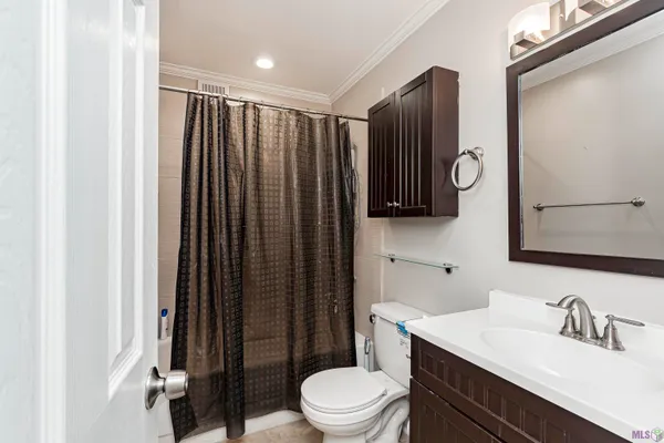 $77,000 | 4735 Government Street, Unit 216, Baton Rouge, LA 70806