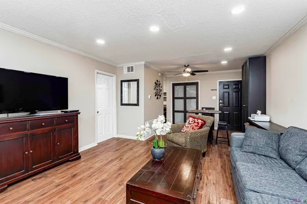 $77,000 | 4735 Government Street, Unit 216, Baton Rouge, LA 70806