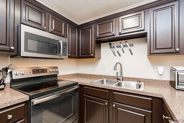 $82,500 | 4735 Government Street, Unit 216, Baton Rouge, LA 70806