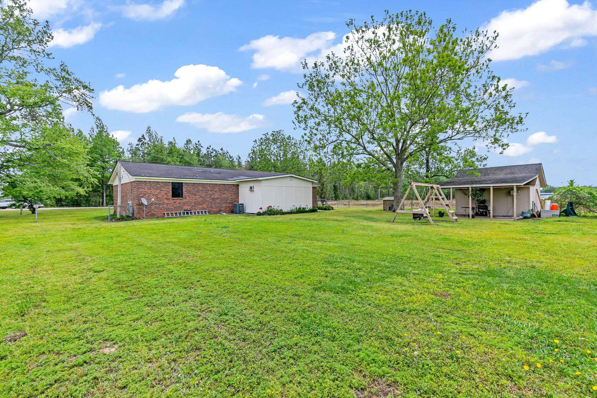 1712 Curtis Road Atmore, AL 36502 - Photo 37 of 42