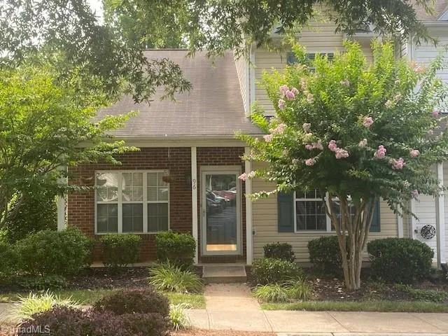 $2,200 | 96 Tannenbaum Circle, Greensboro, NC 27410