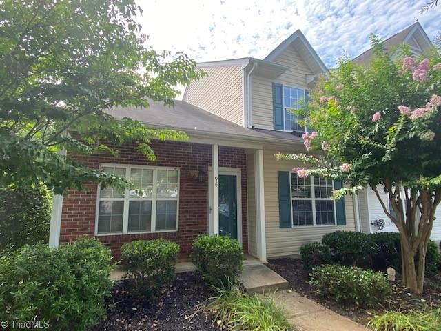 96 Tannenbaum Circle Greensboro, NC 27410 - Photo 2 of 30