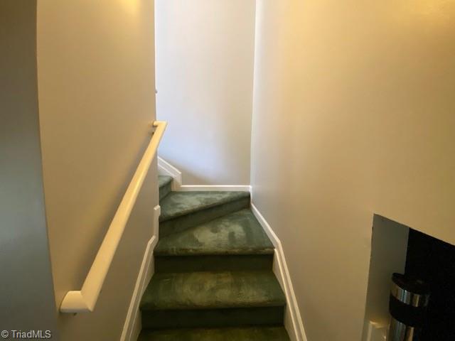 96 Tannenbaum Circle Greensboro, NC 27410 - Photo 23 of 30