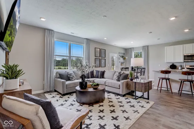 $404,900 | 5853 Crotal Avenue, Greenwood, IN 46143