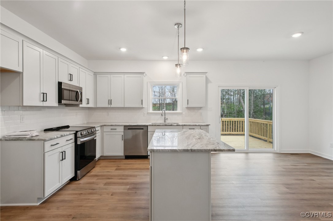2343 Old Church Road Powhatan, VA 23139 - Photo 14 of 38 The well-appointed kitchen boasts granite countert