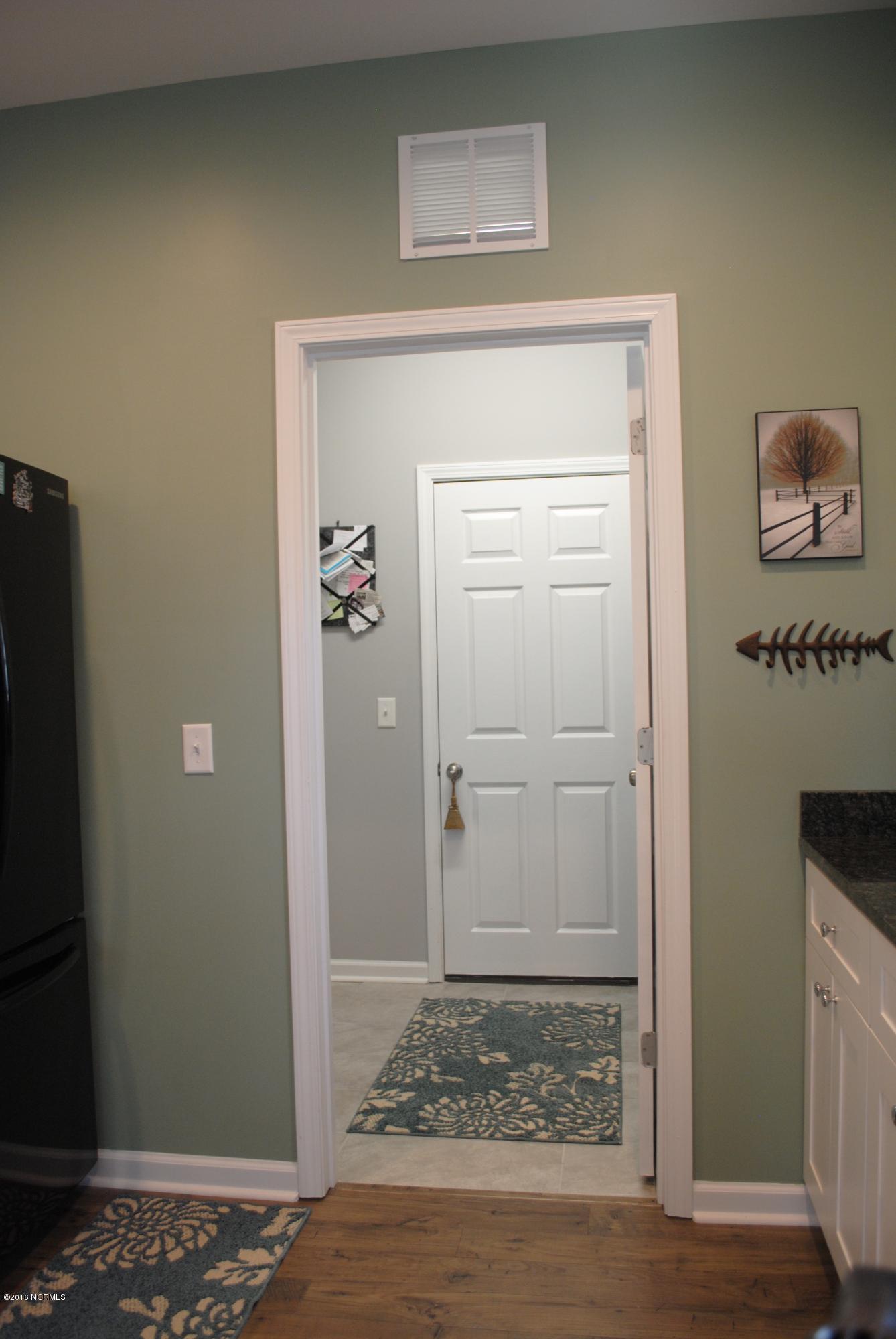 32 South High Point Road, Unit S Boiling Spring Lakes, NC 28461 - Photo 16 of 38 DSC_0861