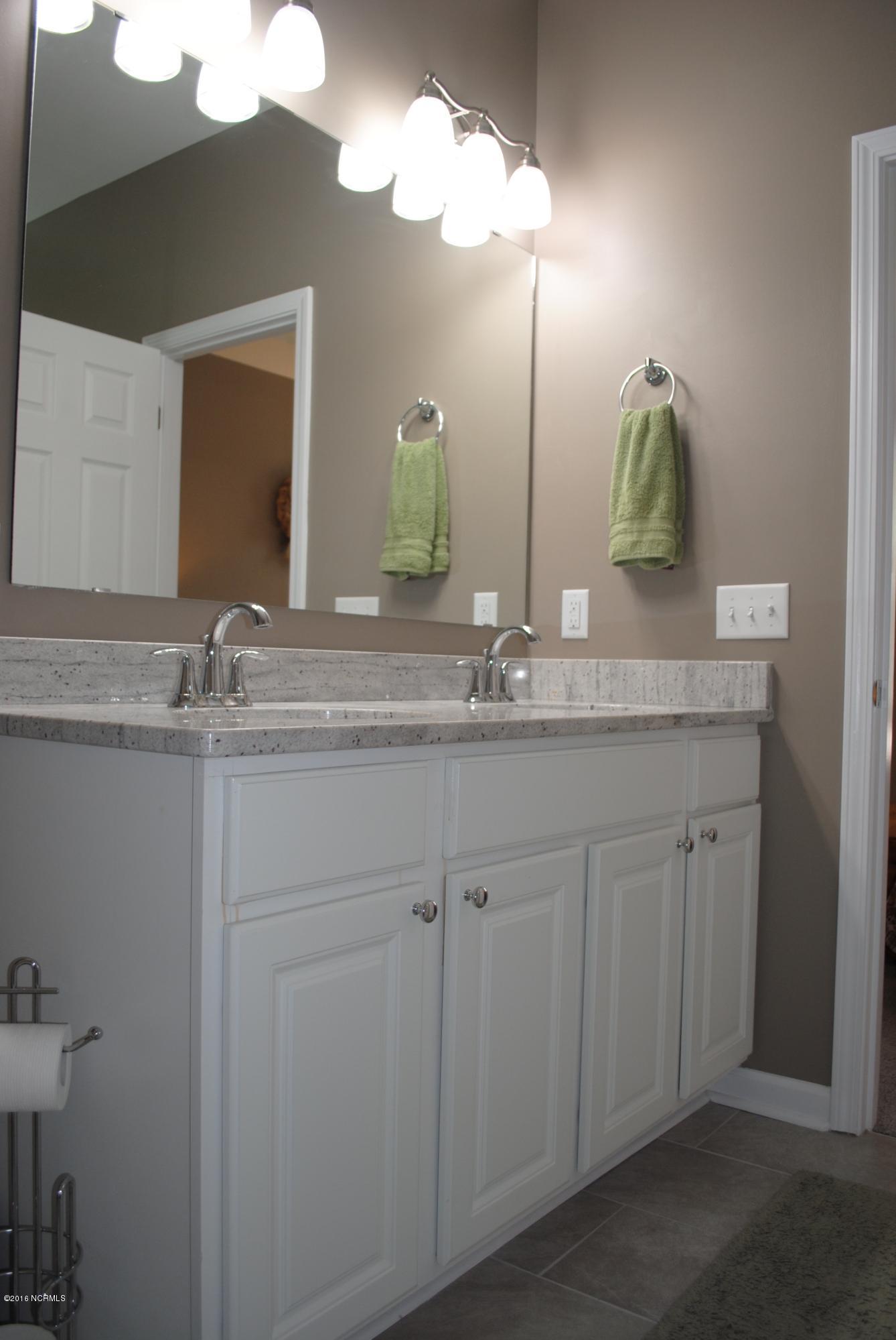 32 South High Point Road, Unit S Boiling Spring Lakes, NC 28461 - Photo 25 of 38 DSC_0843