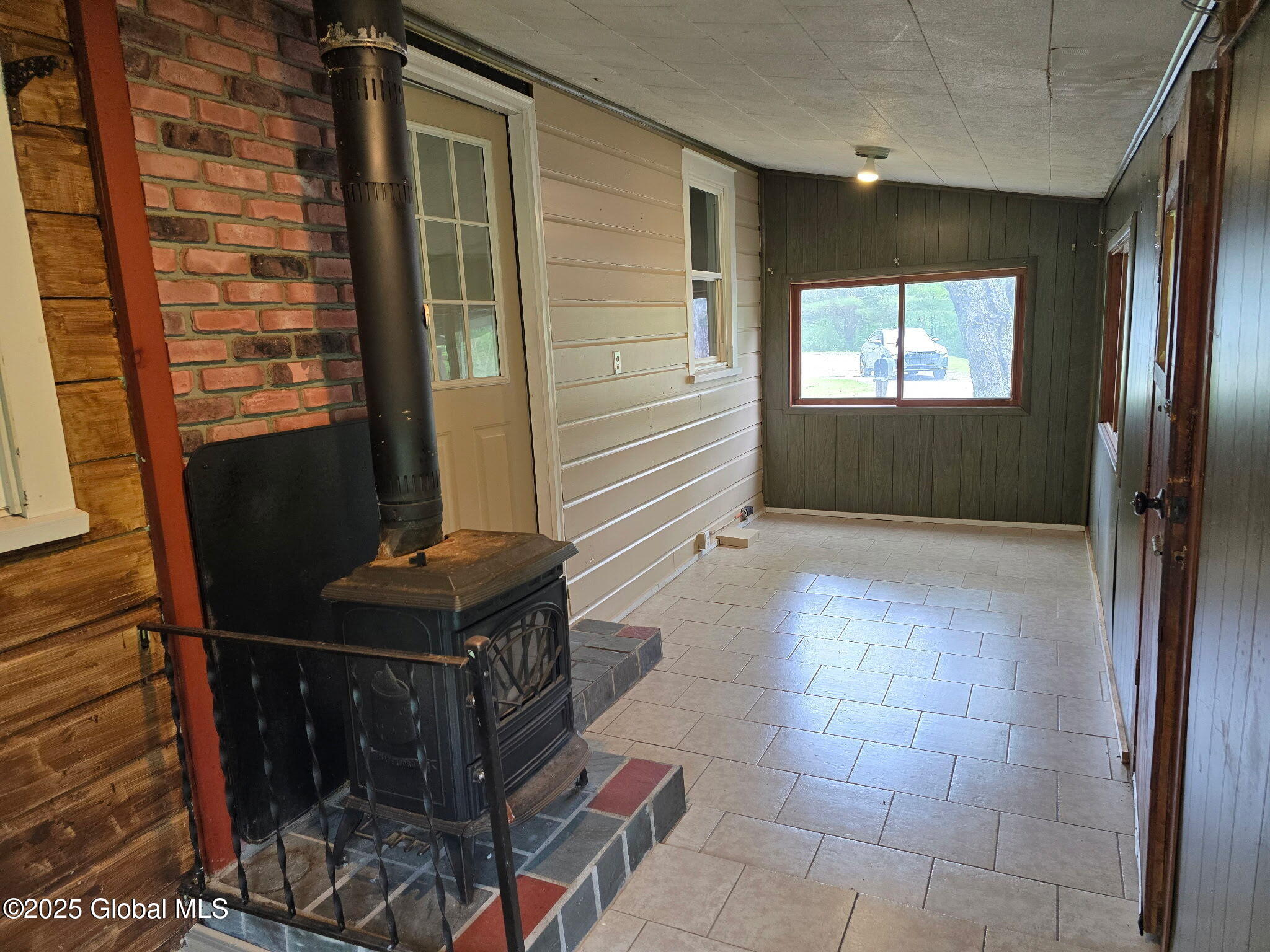 227 Ralph Road Lake Luzerne, NY 12846 - Photo 3 of 13 3446186235059121976
