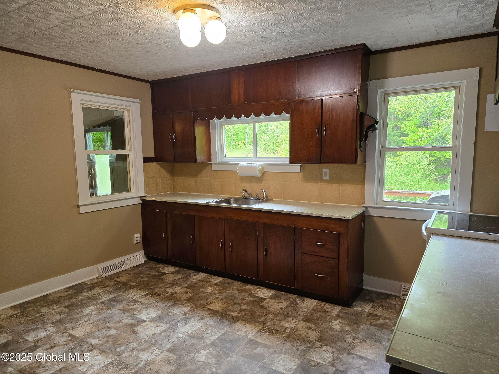 227 Ralph Road Lake Luzerne, NY 12846 - Photo 10 of 13 2352821234858793323